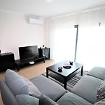 T2 Rocha Prime Sea View Penthouse Apartament *