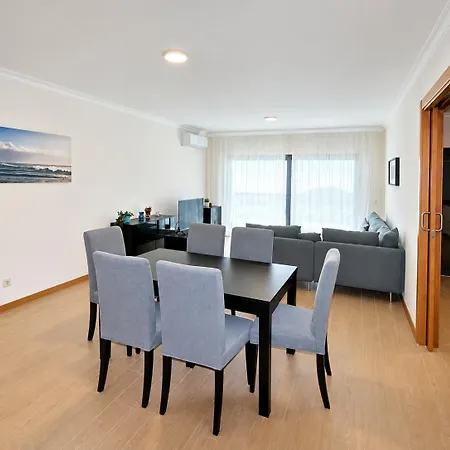 T2 Rocha Prime Sea View Penthouse *