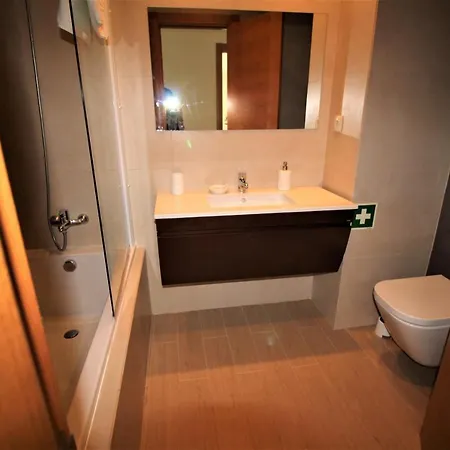 T2 Rocha Prime Sea View Penthouse Portimão