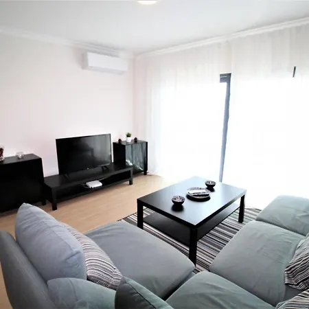 T2 Rocha Prime Sea View Penthouse Апартаменти *