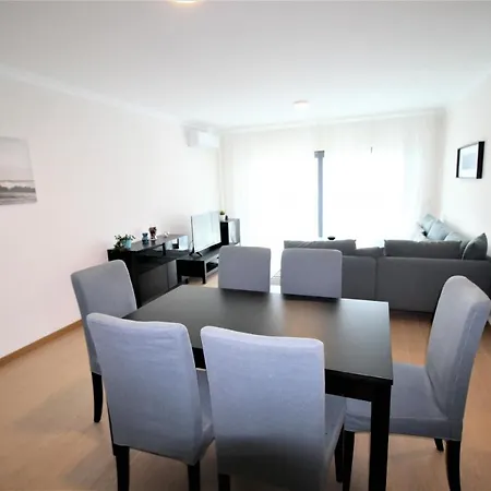 T2 Rocha Prime Sea View Penthouse